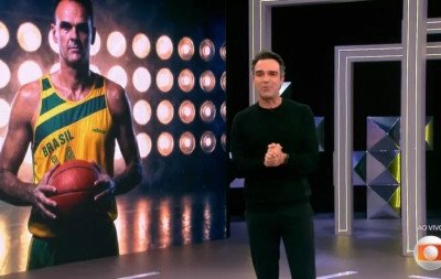 Tadeu se emociona ao vivo ao falar sobre perda do irmão Oscar Schmidt e explica decisão de apresentar BBB 26