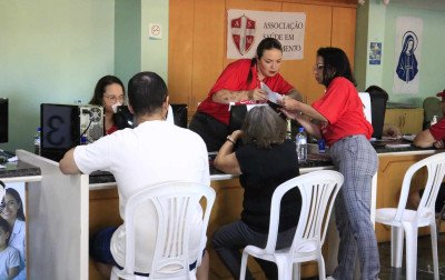 Mutirão de atualização cadastral acelera fila de procedimentos no Hospital Universitário