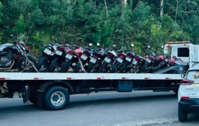 Mais de 10 motos são apreendidas após denúncia por desordem na região
