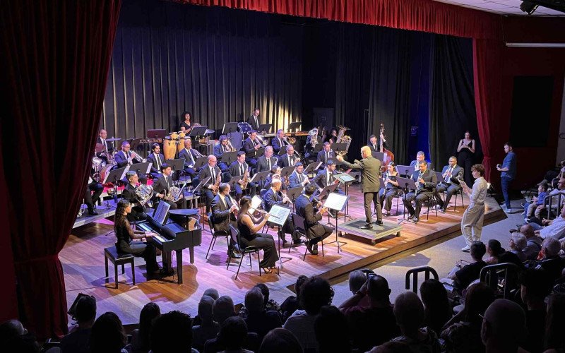 Apresentação da Orquestra de Sopros de Novo Hamburgo homenageou 99 anos da cidade | abc+