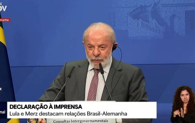 "Sejam bem-vindos os que queiram chegar ao nosso país": Lula defende imigração diante de chanceler alemão criticado por declarações