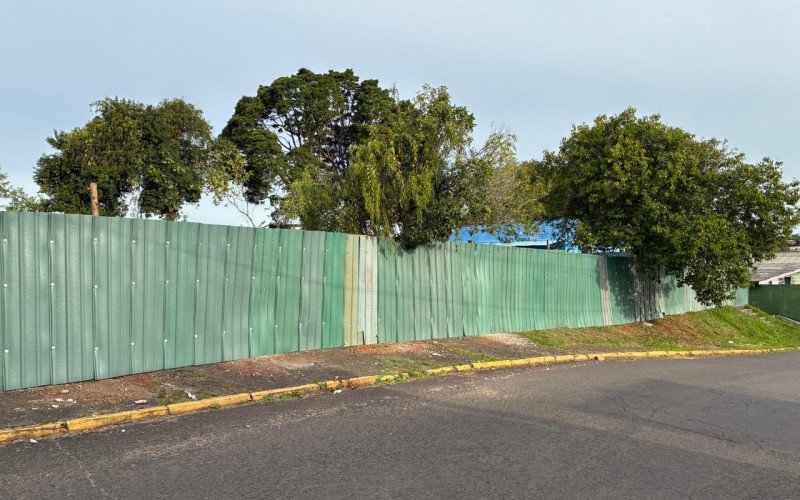 Cemitério João XXIII, de Sapucaia do Sul, ganha obras de cercamento