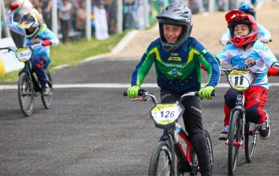 Davi Casola, de Novo Hamburgo, vai competir no Pan-Americano de BMX