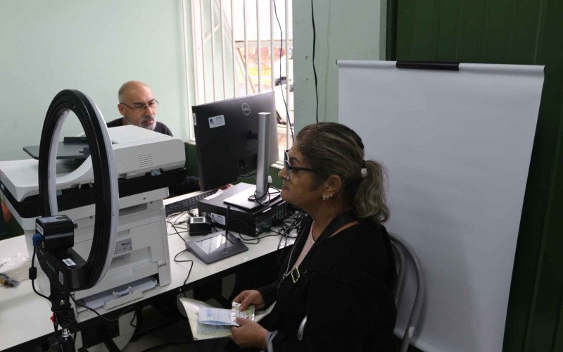 Buscando a regularização, Rosa Maria Gay buscou o serviço cedinho nesta sexta-feira (24) | abc+