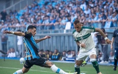 Partida foi realizada na Arena do Grêmio | abc+