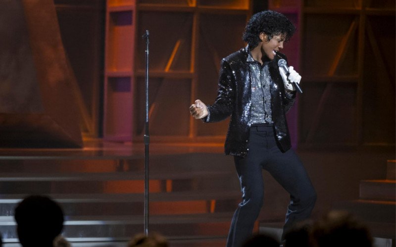 Michael (2026) é novo filme sobre Rei do Pop, que está nos cinemas | abc+