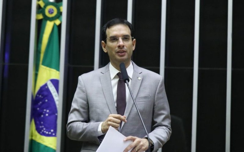 Deputado federal Leo Prates (Republicanos-BA), relator da comissão especial sobre a proposta de fim da escala 6x1 | abc+