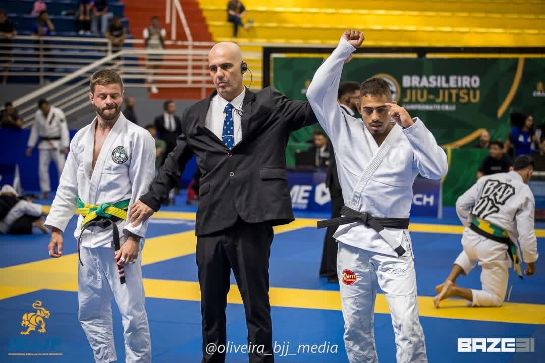 Gabriel Horn, o &ldquo;Morcego&rdquo; conquista medalha de bronze no Brasileiro de jiu-jitsu