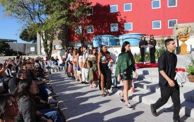 Desfile de jovens aprendizes do Senac Canoas celebra moda sustentável