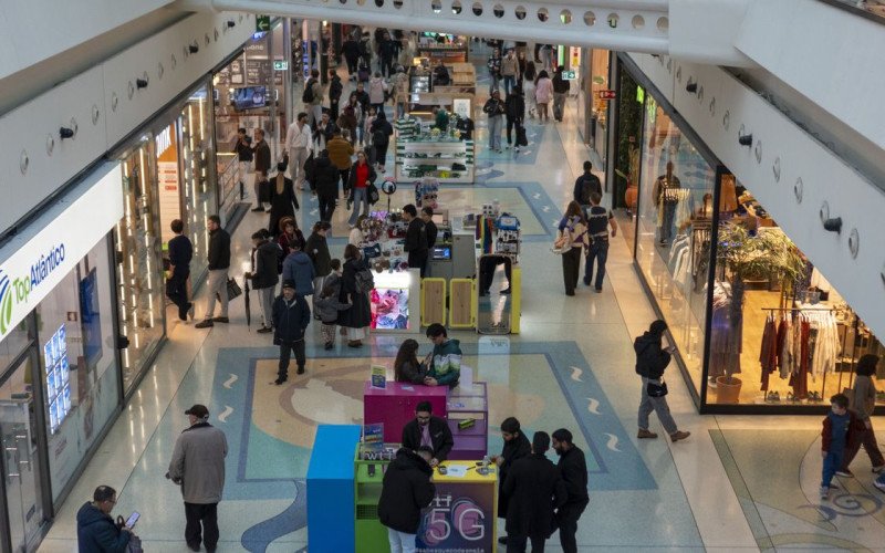 Sexta é o Novo Sábado: 41 empresas em Portugal reduzem escala para 4x3 | abc+
