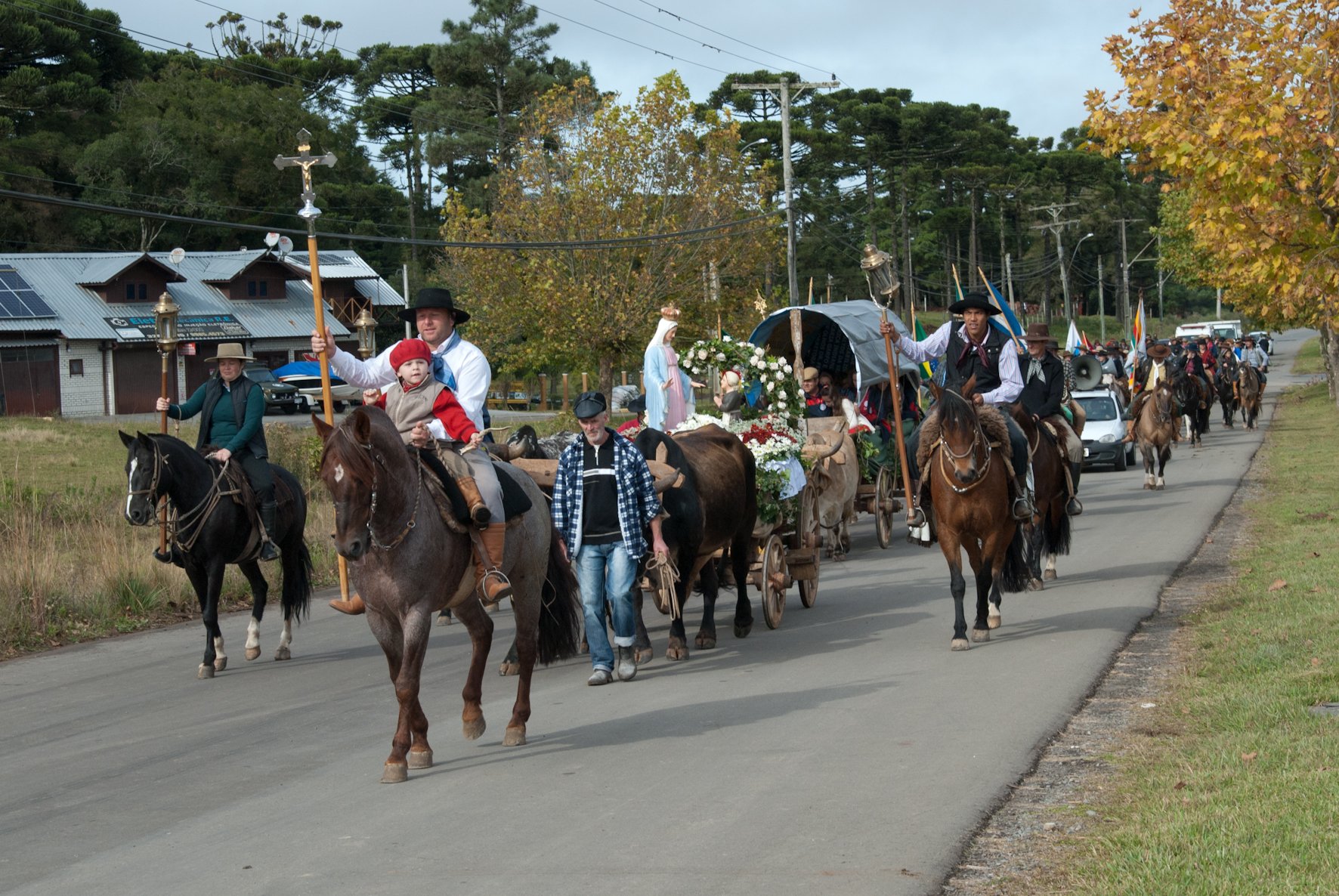 M&ecirc;s de maio inicia com Cavalgada da F&eacute; em Canela; confira programa&ccedil;&atilde;o das romarias