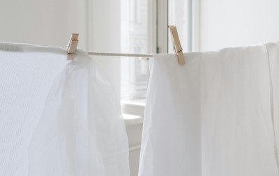 Além do percarbonato de sódio: 3 segredos da Marinha do Brasil para deixar as roupas brancas impecáveis