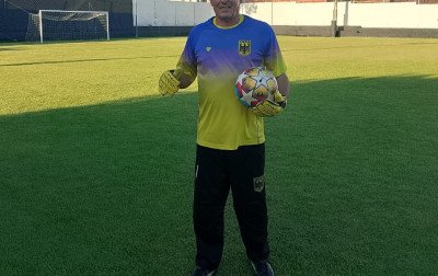 Do campo às quadras: 40 anos de paixão pelo futebol
