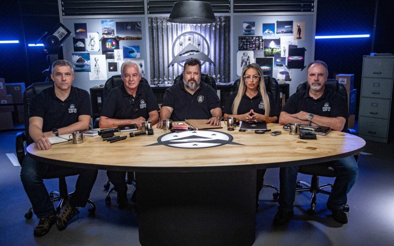 Esquadrao UFO no estúdio | abc+