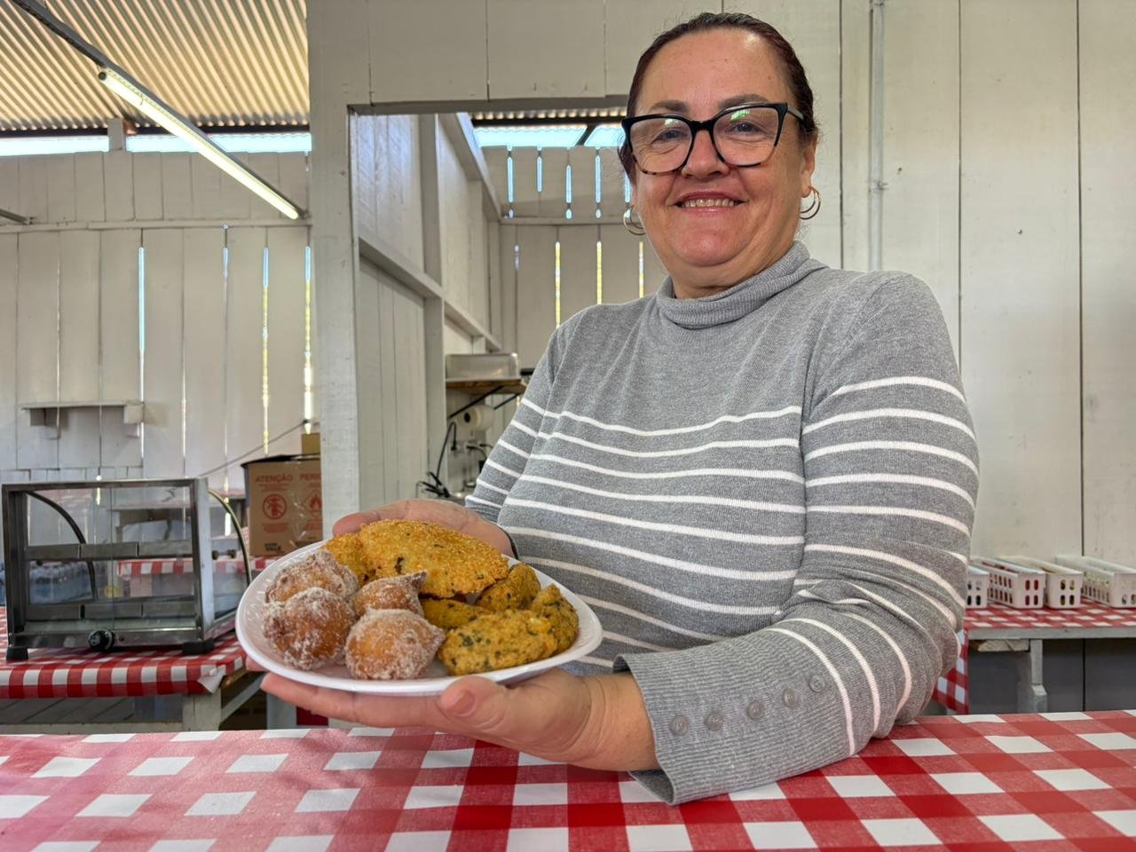 Costel&atilde;o, bolinhos de bacalhau e batata e cuca: Gastronomia farta anuncia in&iacute;cio da Festa da Col&ocirc;nia, em Gramado