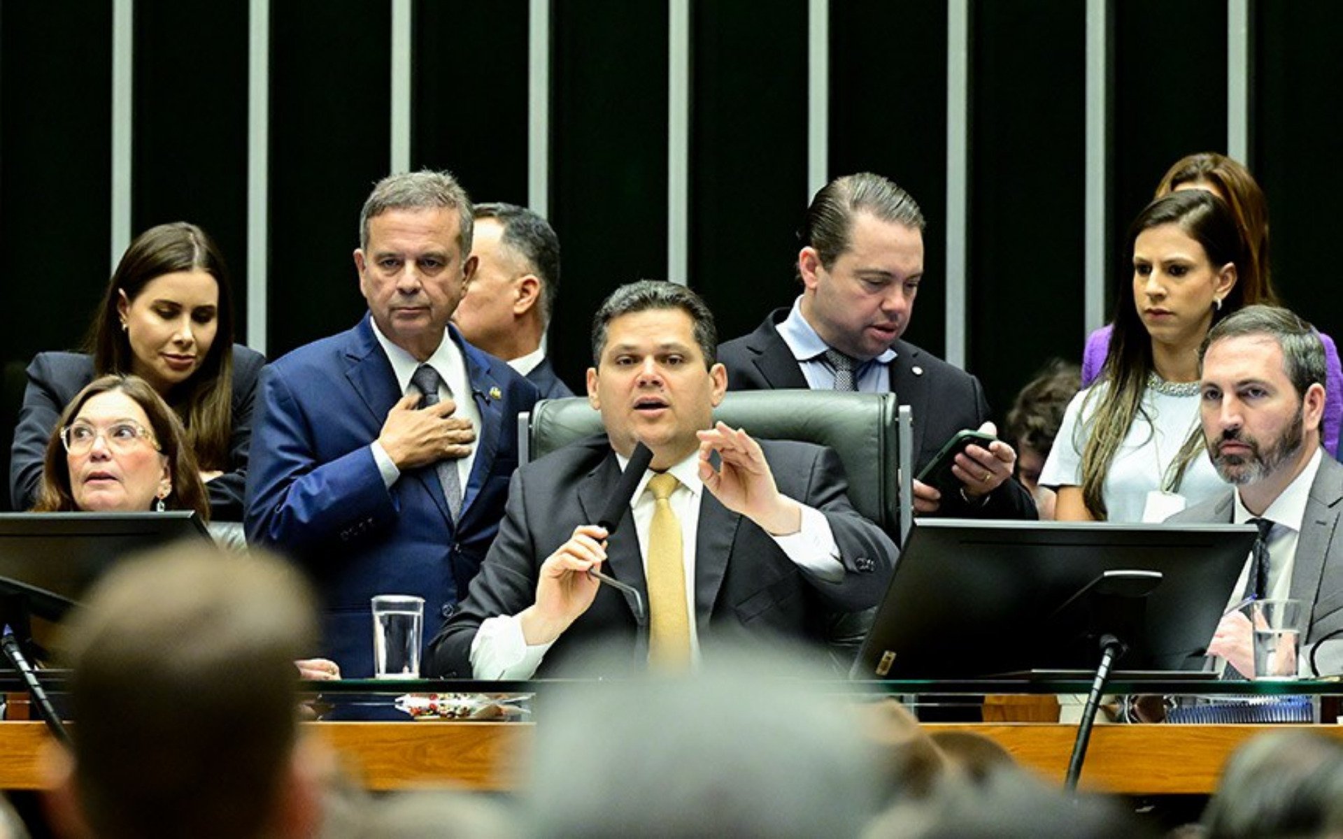 Davi explicou que os trechos retirados poderiam flexibilizar a progressão de pena para crimes graves | abc+