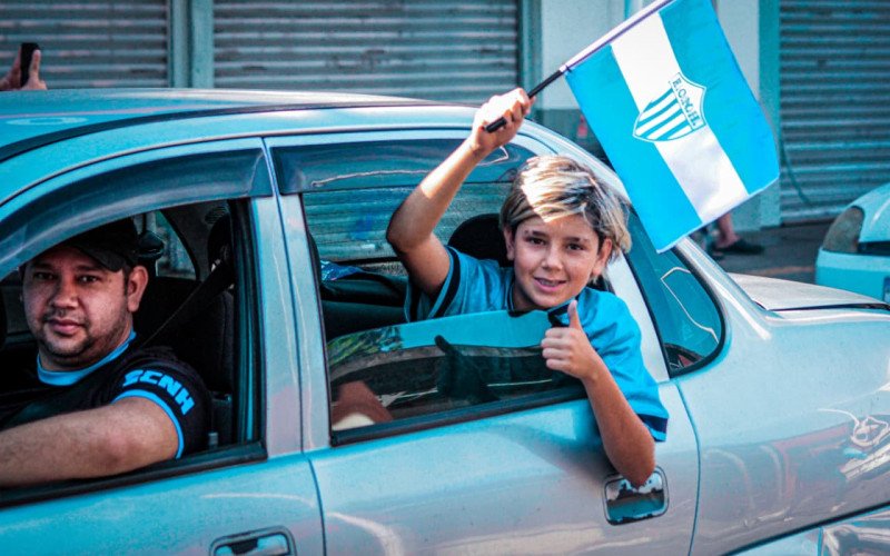 Carreta percorreu Novo Hamburgo até o Estádio do Vale