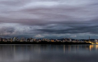 Em poucas horas, chuva acumulada supera a média de maio em várias cidades do RS; confira os números