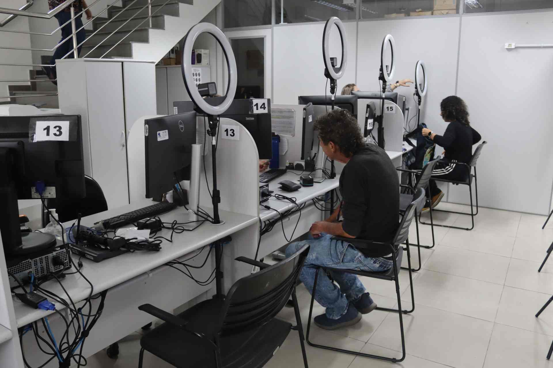 Cart&oacute;rios em plant&atilde;o ampliam oportunidades de regulariza&ccedil;&atilde;o do t&iacute;tulo de eleitor; saiba prazo