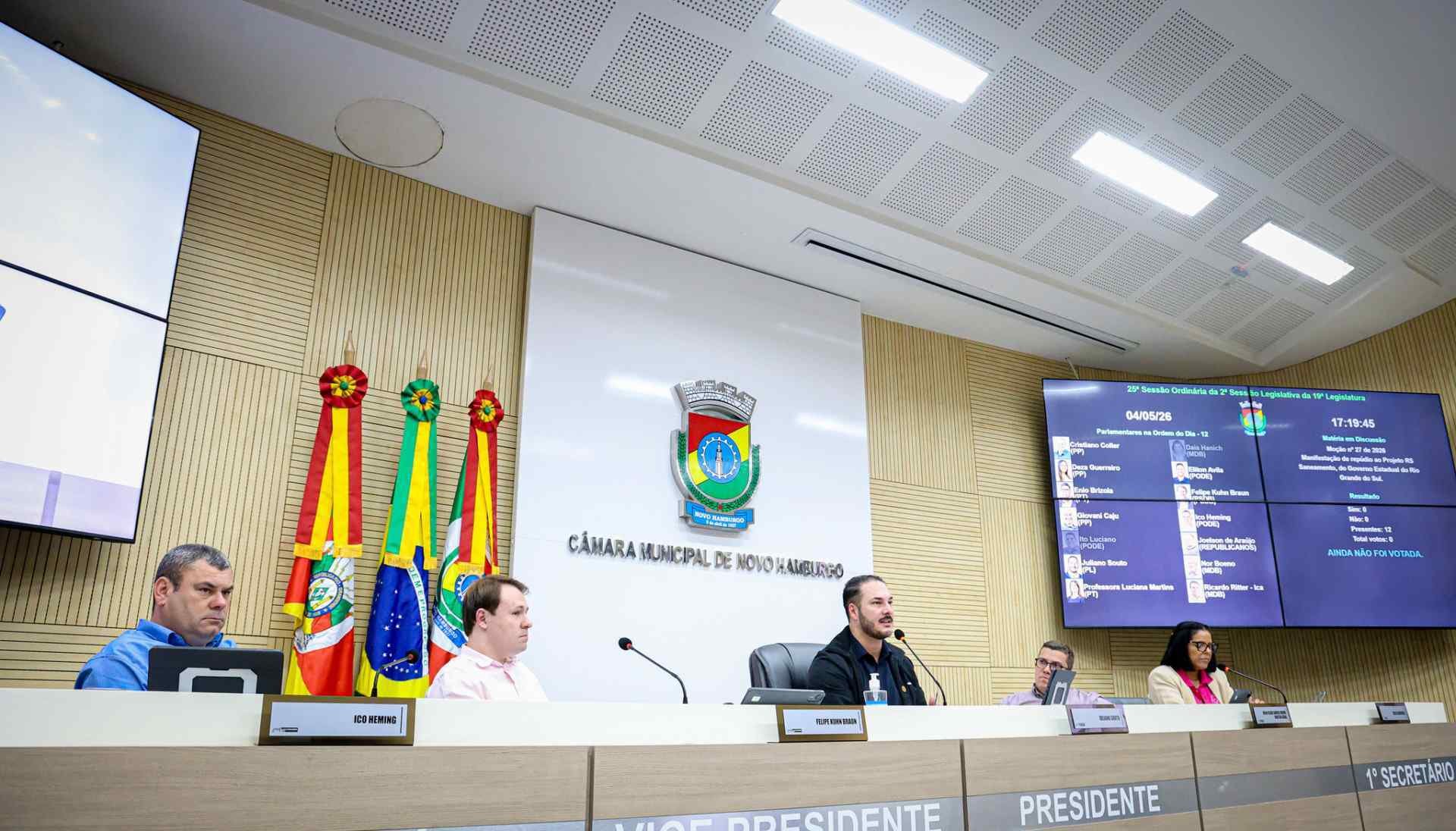 Vereadores de Novo Hamburgo criticam programa do Estado que pode privatizar Comusa e outras autarquias municipais