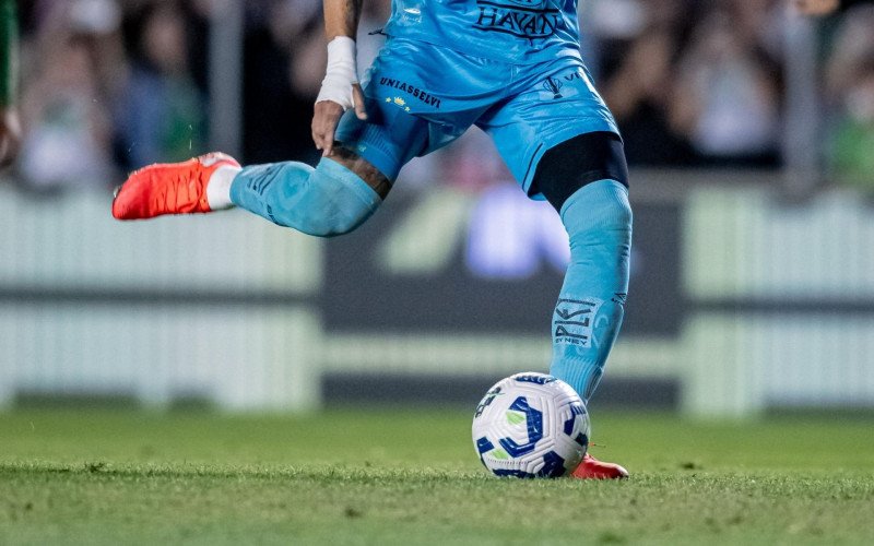 Diante do Juventude, Neymar foi Neymar: anotou três e decidiu a parada