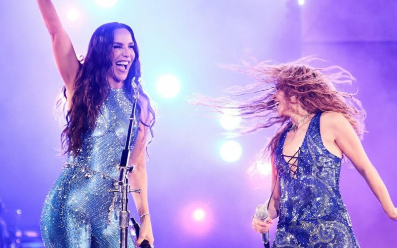 Com participação de cantores brasileiros, Shakira embalou mais de 2 milhões de pessoas, aproximadamente, durante Todo Mundo no Rio de 2026