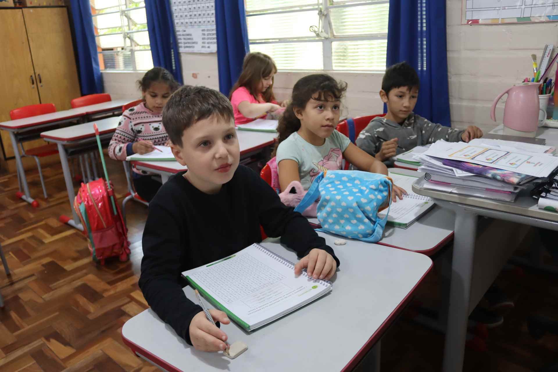 Região tem 24 escolas entre as 200 premiadas no Programa Alfabetiza Tchê; confira
