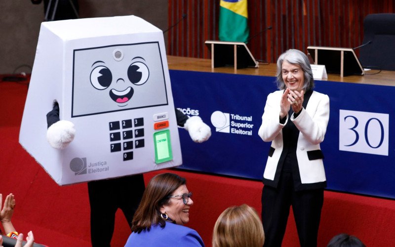 Pilili é novo mascote do TSE