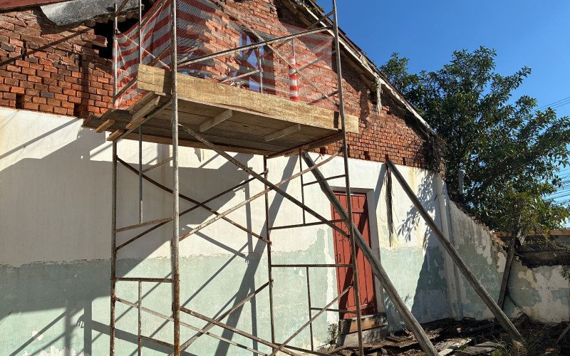 Obras na Casa do Imigrante na Feitoria
