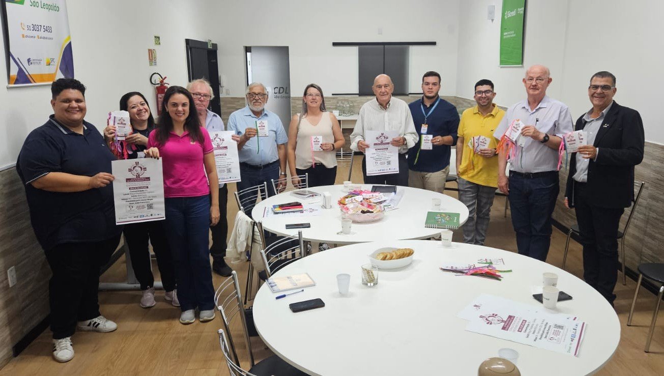 Camisetas da 20&ordf; Romaria de Padre Reus est&atilde;o &agrave; venda no Santu&aacute;rio Sagrado Cora&ccedil;&atilde;o de Jesus