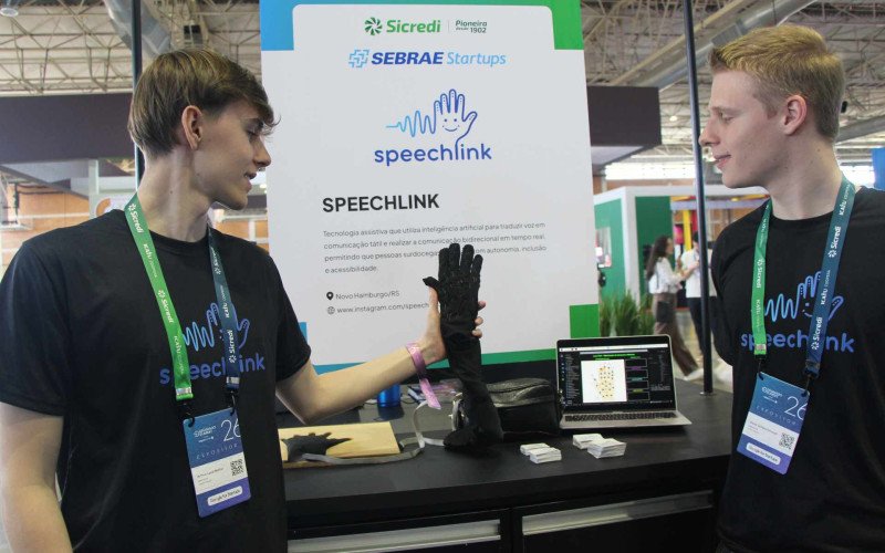 Arthur e Josué mostram tecnologia que está na Gramado Summit | abc+
