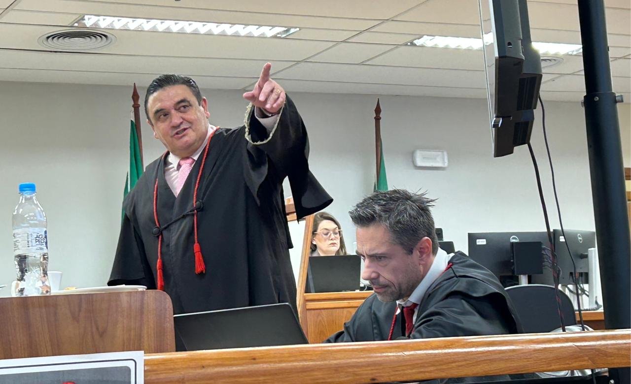 &ldquo;N&atilde;o sabemos quem matou, mas sabemos quem planejou&rdquo;: Segundo dia de julgamento do caso Ruschel entra na fase final em Novo Hamburgo