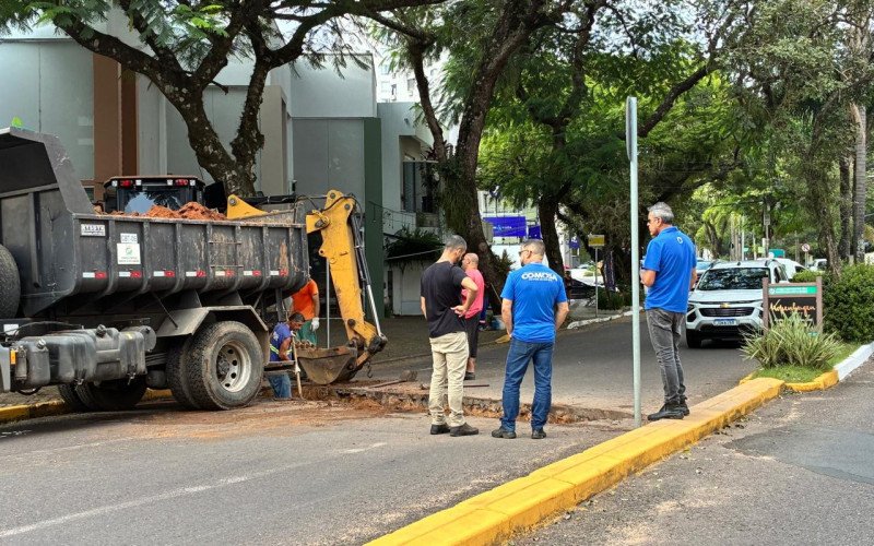 Obra afeta o trânsito na Avenida Maurício Cardoso, em Novo Hamburgo | abc+