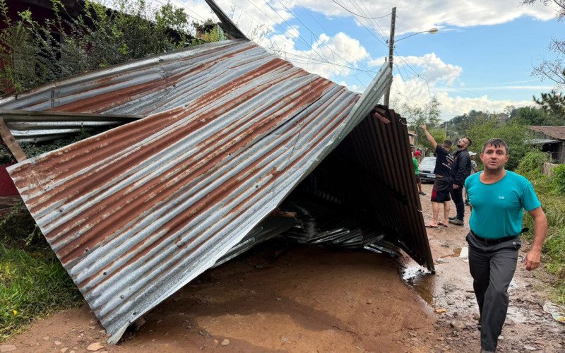 Muita destruição foi registrada em todos os bairros de Santana do Livramento
