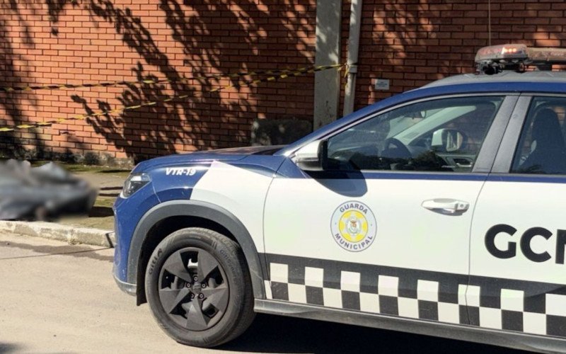 Homem é encontrado morto em calçada de Estância Velha  | abc+