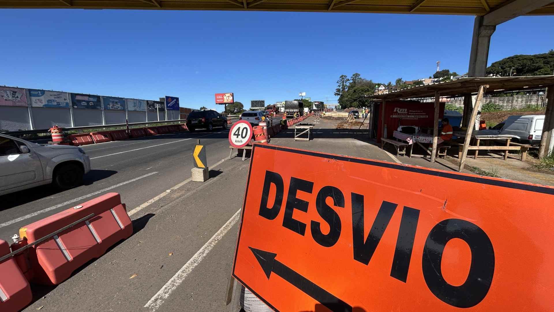 BR-116: Fim de semana ter&aacute; novo estreitamento de pista em Novo Hamburgo; veja como fugir da tranqueira