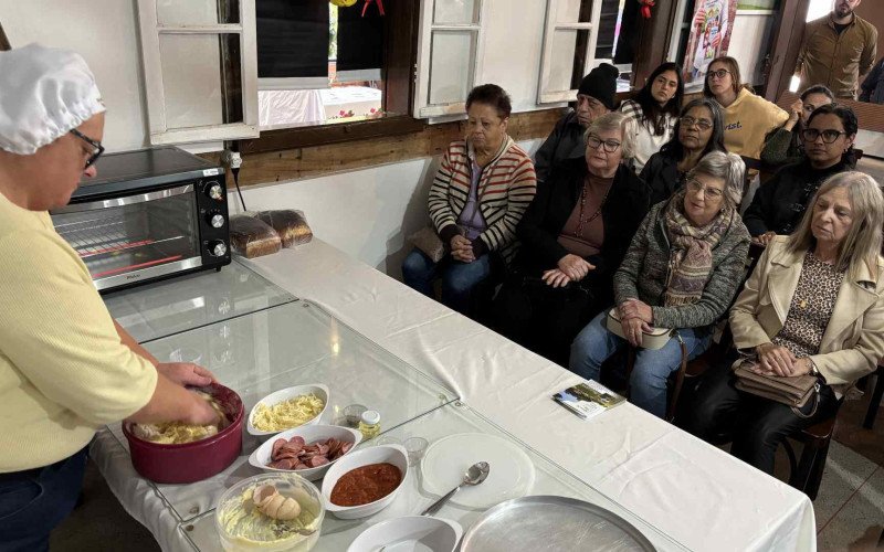 Cerca de 40 pessoas participaram de oficina de gastrononia durante a Kartoffelfest