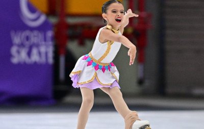 Canoense de 9 anos conquista bronze na Copa do Mundo de Patinação Artística
