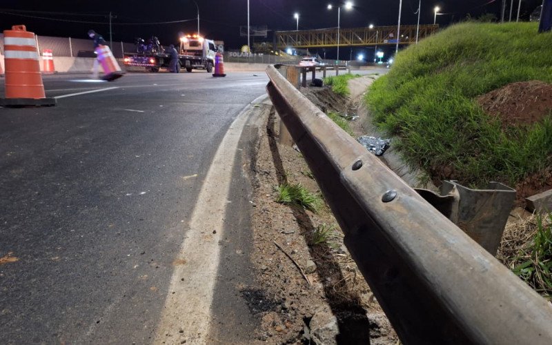 Motociclista morre em acidente na BR-116, em Novo Hamburgo