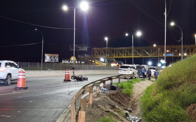 Motociclista morre em acidente na BR-116, em Novo Hamburgo
