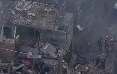 Explosão na zona oeste de SP destrói casas, deixa um morto e três feridos