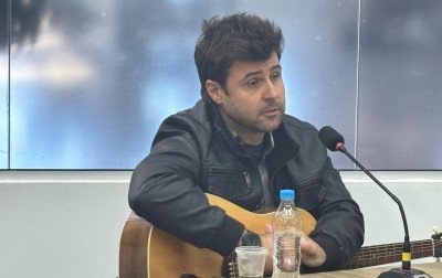 "Hoje o show está mais intenso": Jonathan Corrêa comenta expectativa para show do Reação em Cadeia em Novo Hamburgo
