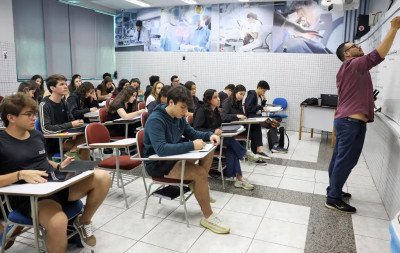 Desenrola Fies: Começa prazo para estudantes renegociarem dívidas; entenda