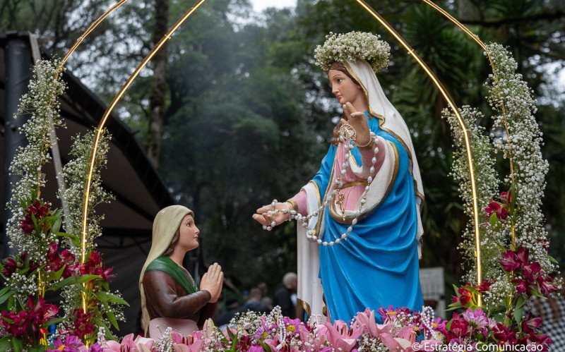 Novena marca sequência da programação de Caravaggio em Canela
