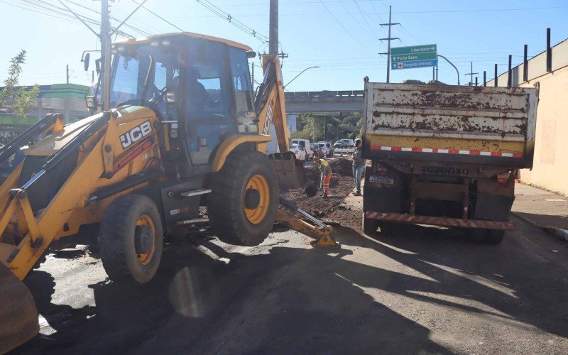 Obras de melhorias asfálticas chegam à Avenida Sete de Setembro em Novo Hamburgo