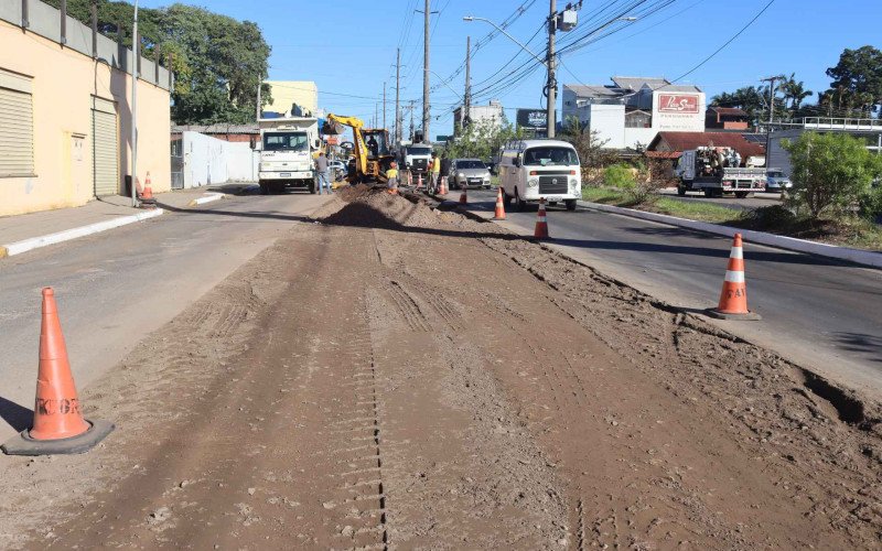 Obras de melhorias asfálticas chegam à Avenida Sete de Setembro em Novo Hamburgo