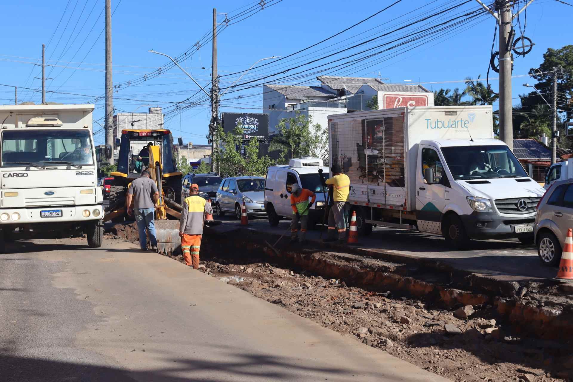 Obras de asfaltamento avançam em Novo Hamburgo e chegam à Avenida Sete de Setembro