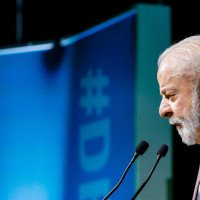 "Filhos do Bolsonaro conseguem ser piores do que ele, s&atilde;o traidores", dispara Lula