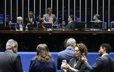 CNH grátis e automática? Senado aprova nova medida para motoristas; entenda a proposta