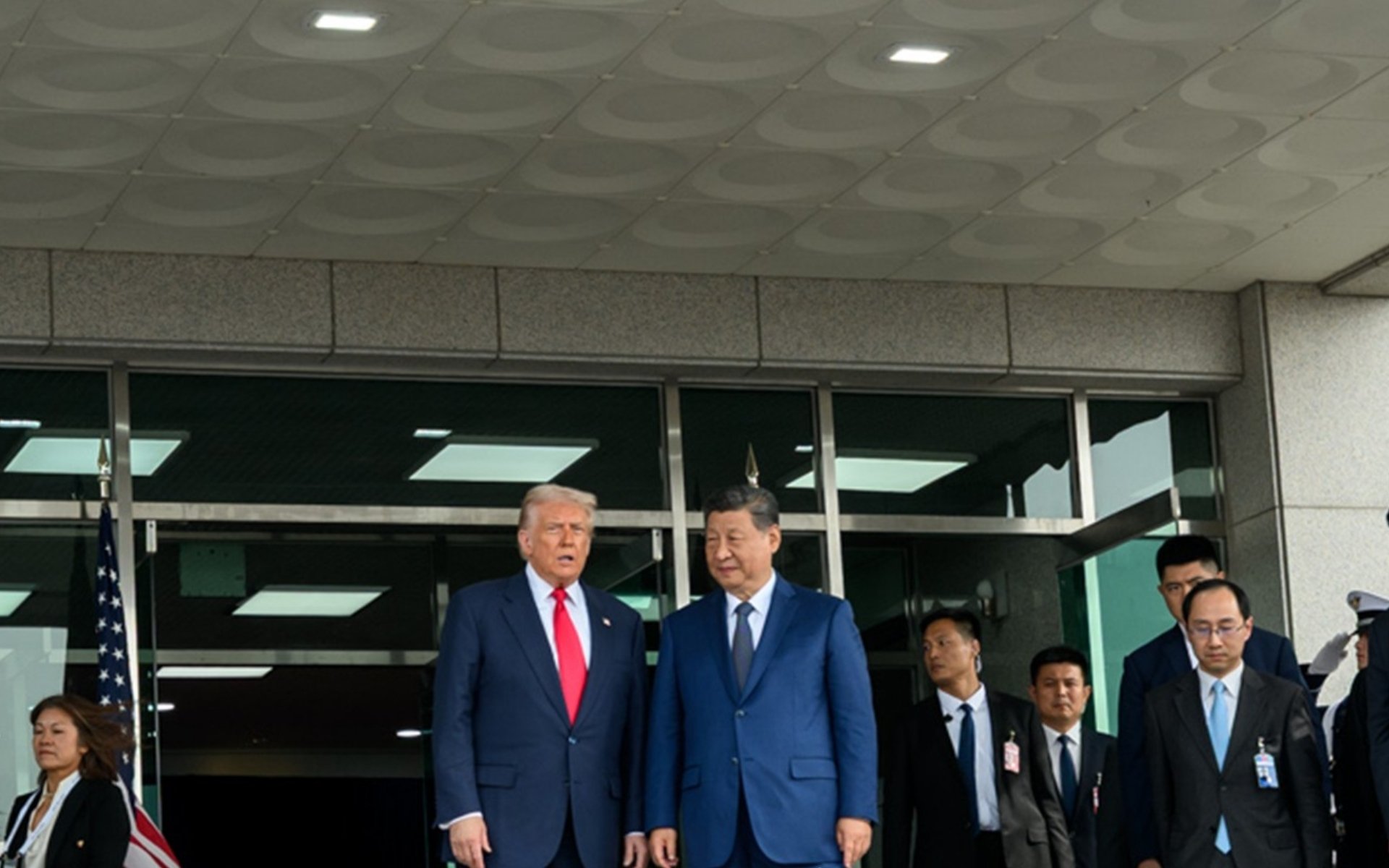 Donald Trump visita Xi Jinping na China em meio ao atoleiro da guerra no Irã